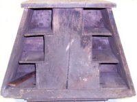 Center brood nest and side honey compartments