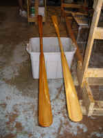 Paddle830.JPG (986507 bytes)